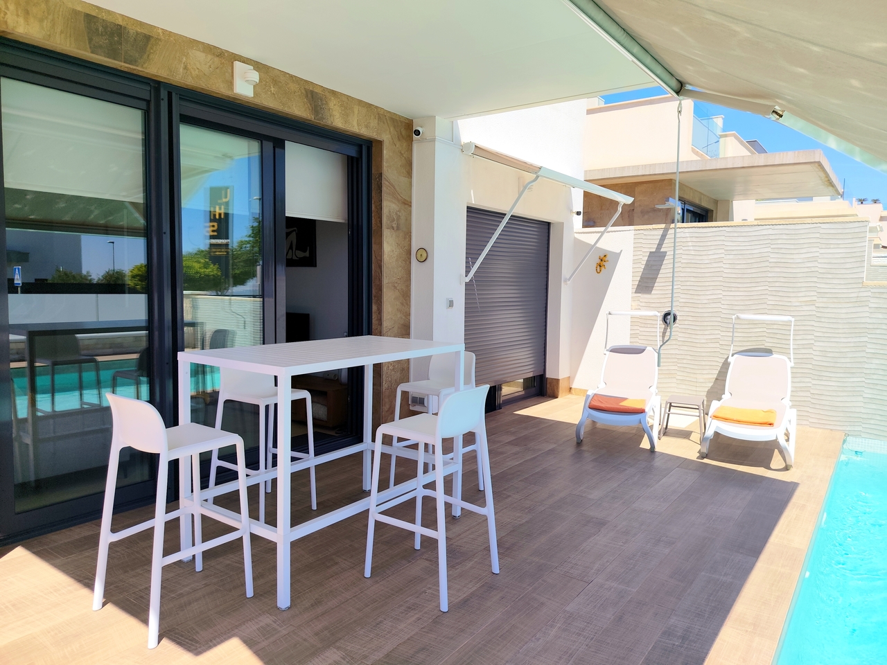 Villa for Sale in San Miguel de Salinas, Alicante