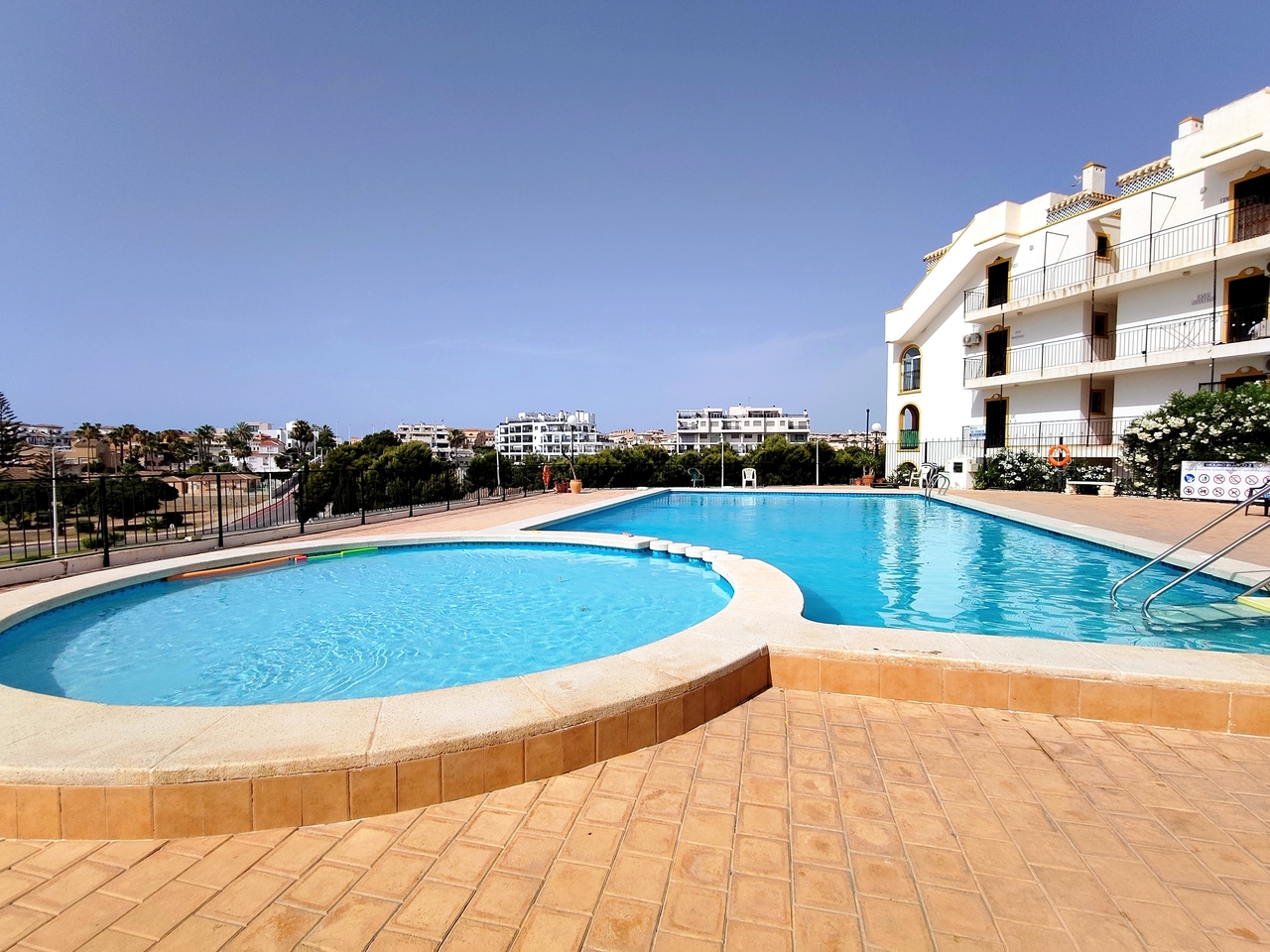 Apartment for Sale in La Zenia, Alicante