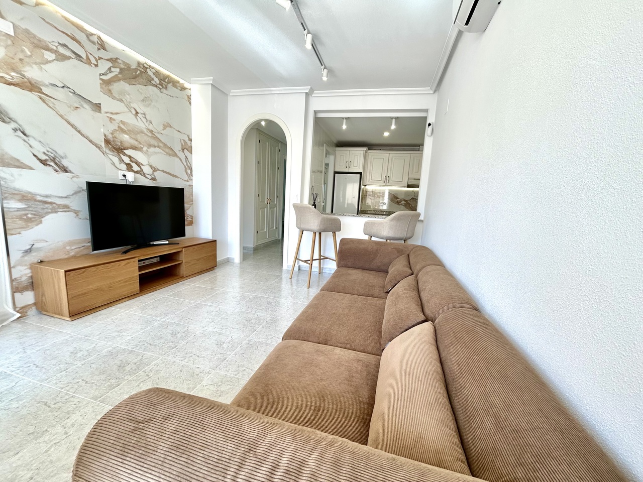 Apartment for Sale in Villamartin, Alicante
