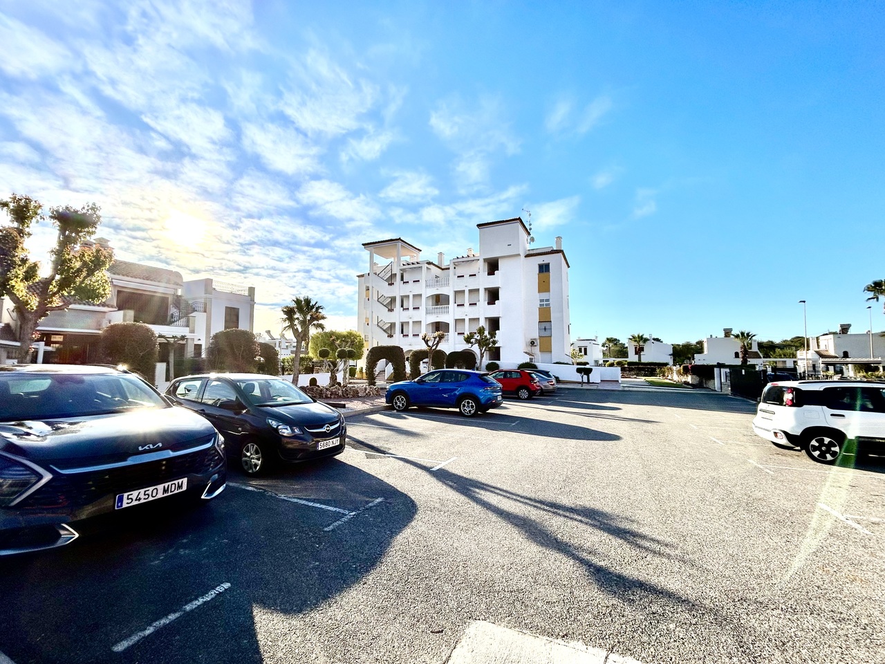 Apartment for Sale in Villamartin, Alicante
