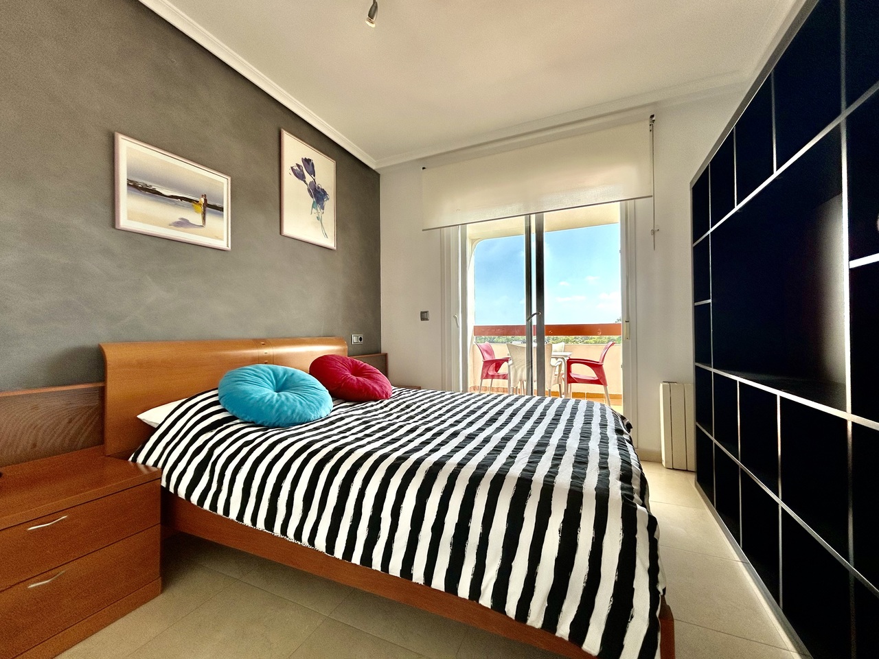 Apartment for Sale in Villamartin, Alicante