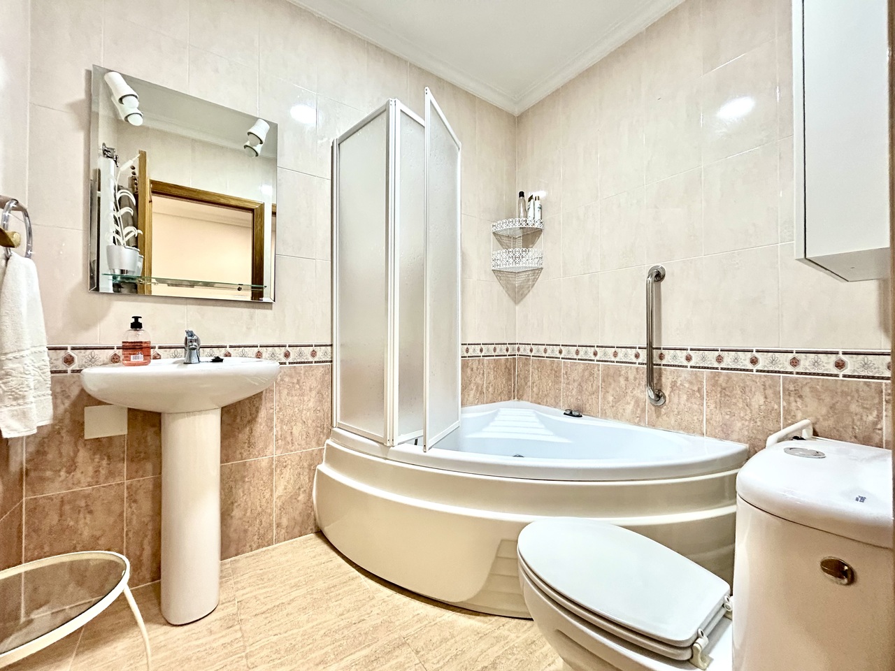 Apartment for Sale in Almoradi, Alicante