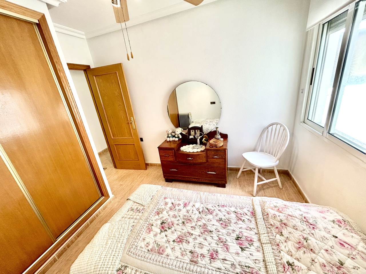 Apartment for Sale in Almoradi, Alicante