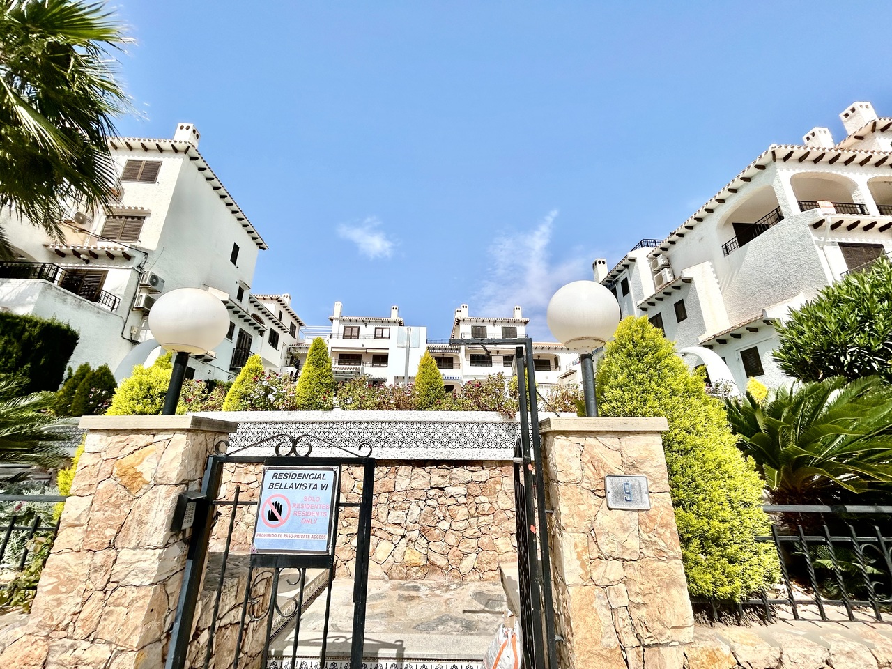 Apartment for Sale in Cabo Roig, Alicante