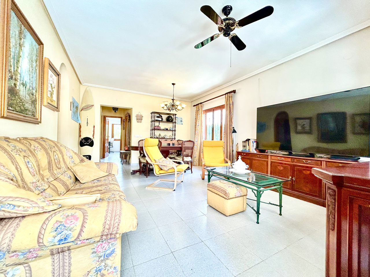 Villa for Sale in La Zenia, Alicante
