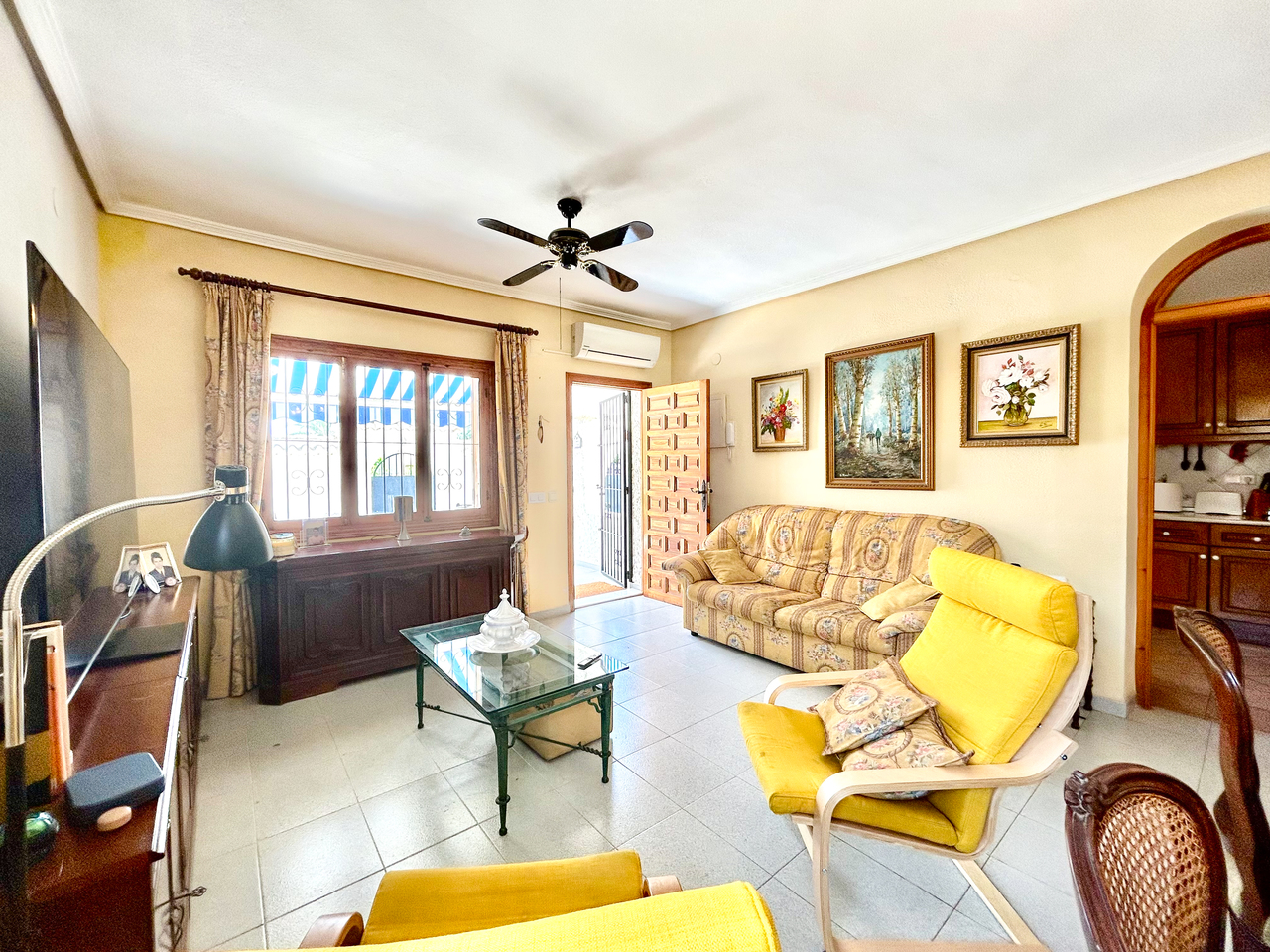 Villa for Sale in La Zenia, Alicante
