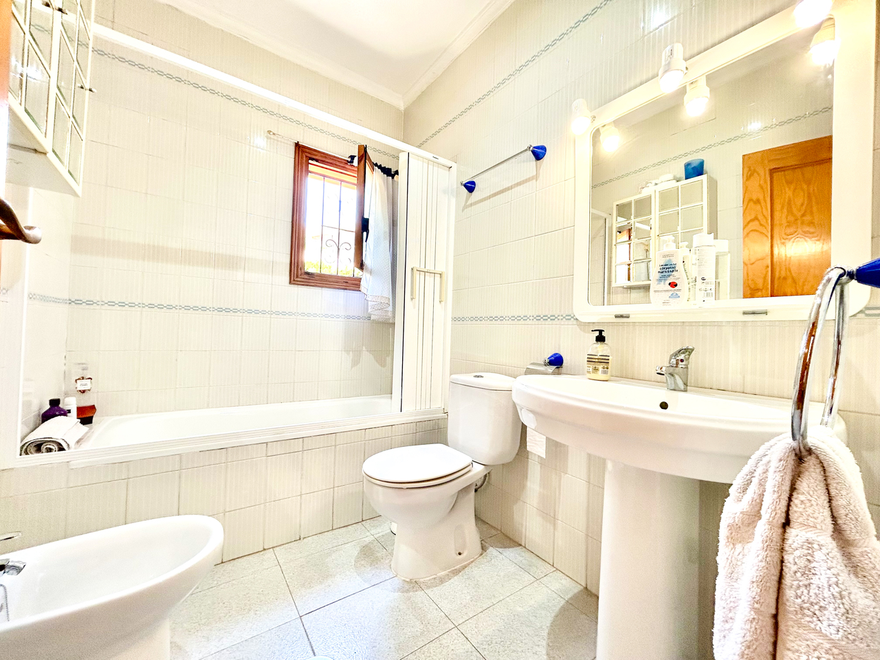 Villa for Sale in La Zenia, Alicante