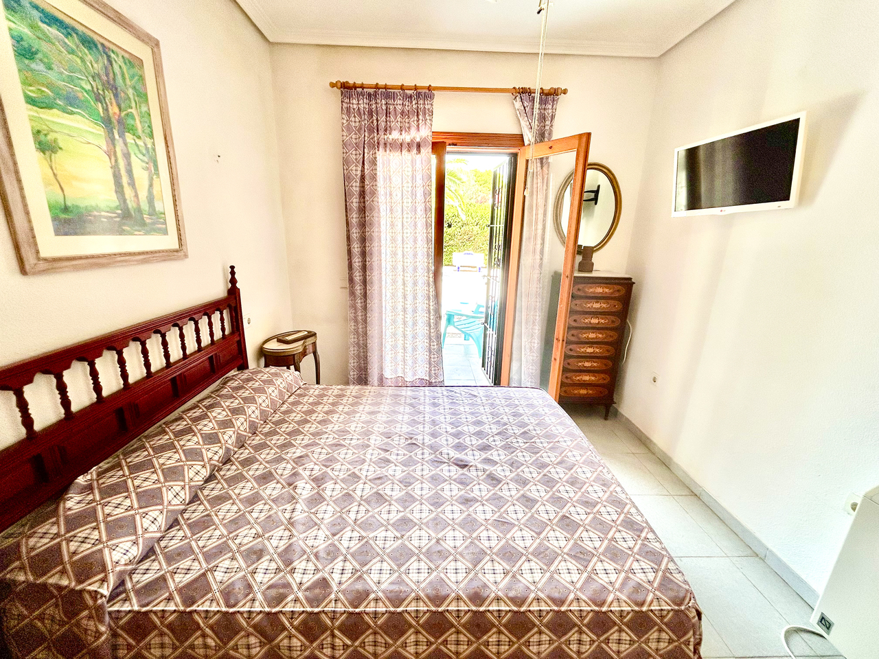 Villa for Sale in La Zenia, Alicante