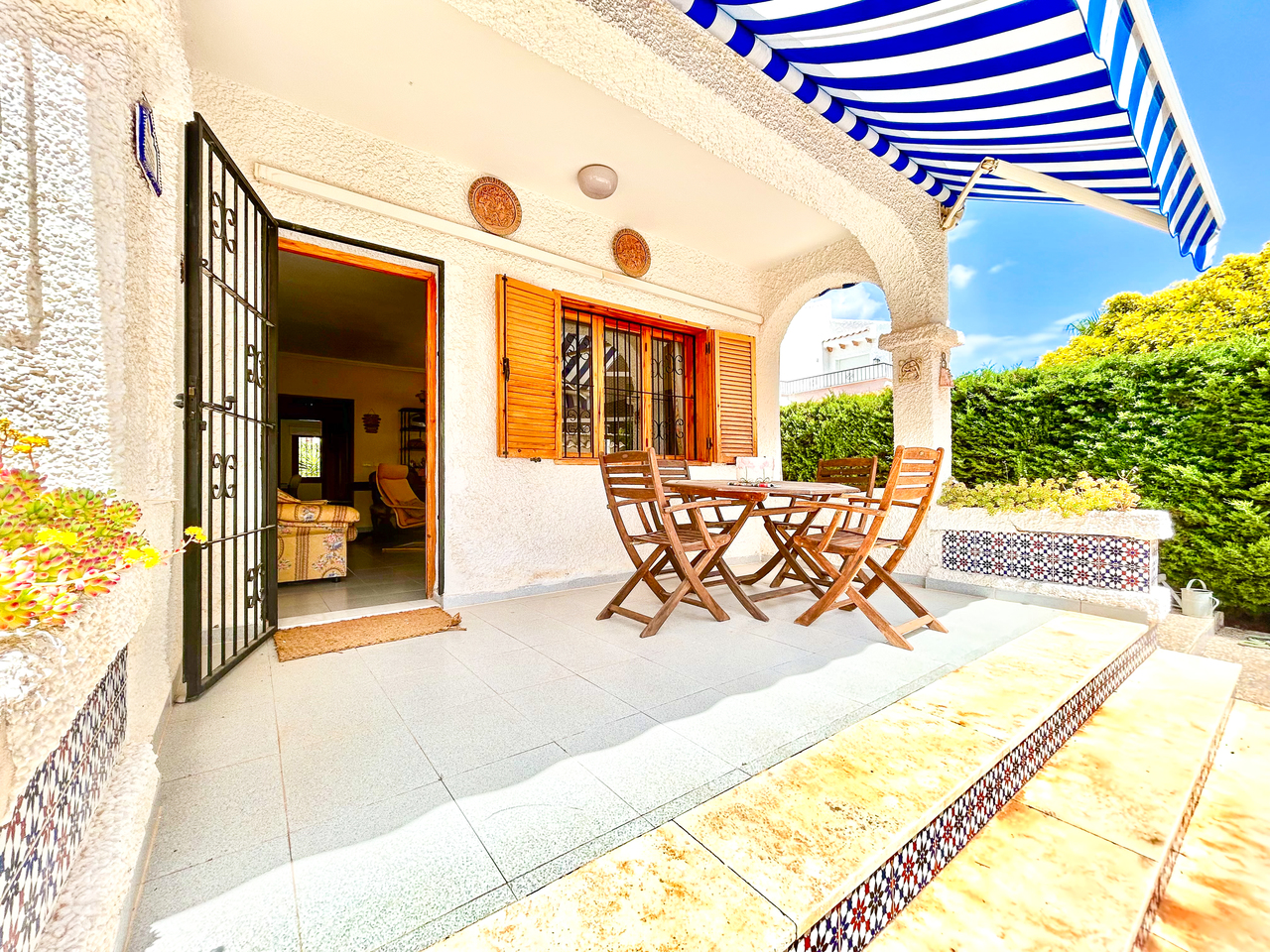 Villa for Sale in La Zenia, Alicante