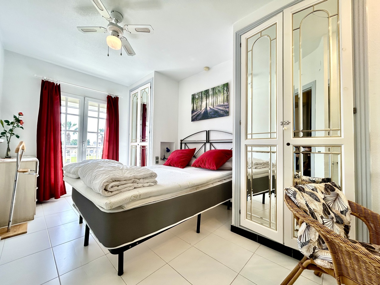 Apartment for Sale in Los Altos, Alicante