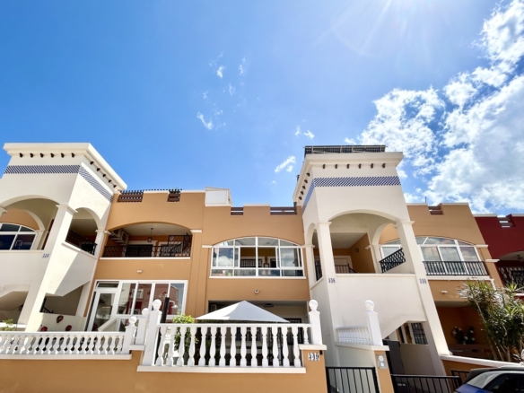 Apartment for Sale in Los Altos, Alicante