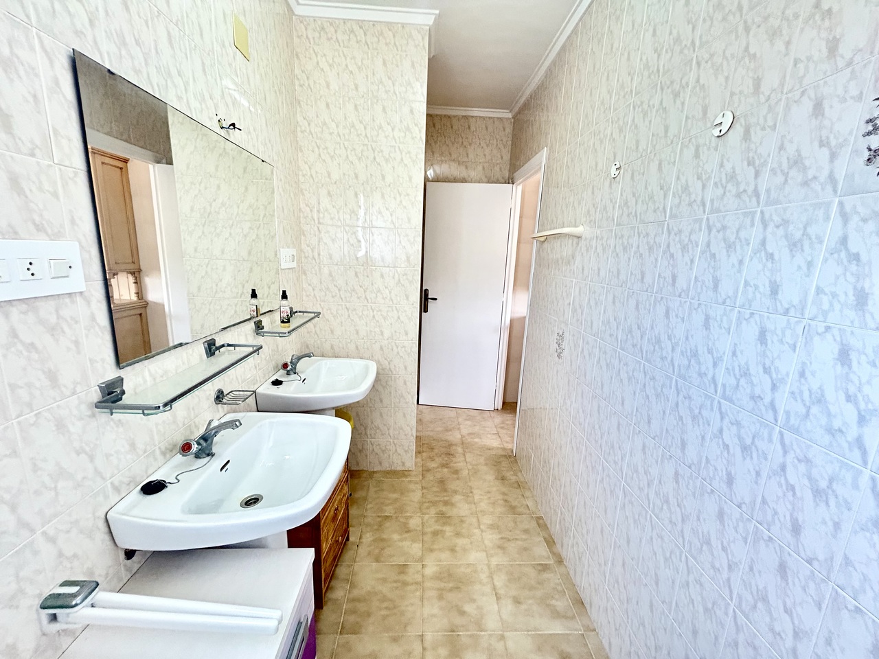 Villa for Sale in Los Montesinos, Alicante