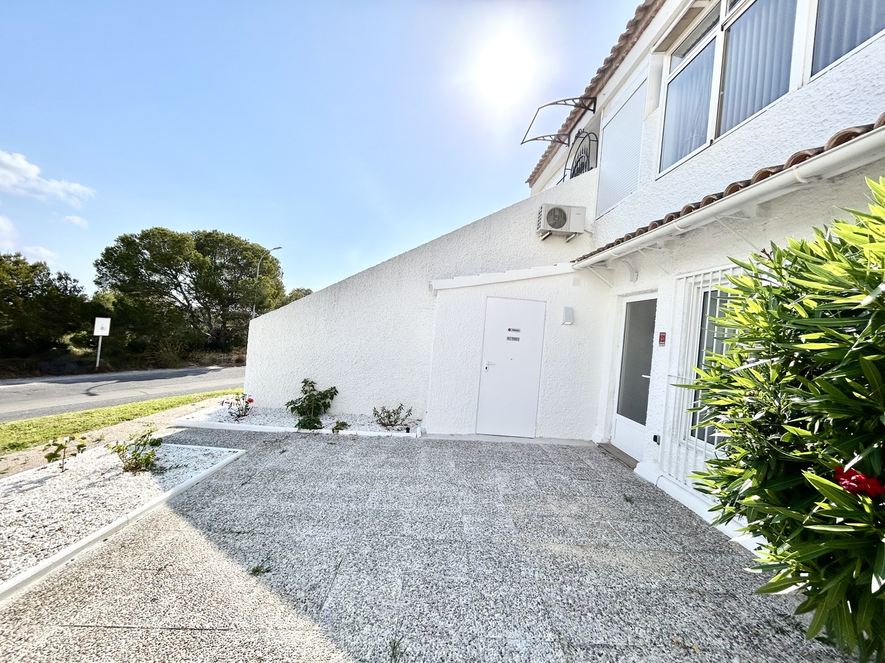 Apartment for Sale in Villamartin, Alicante