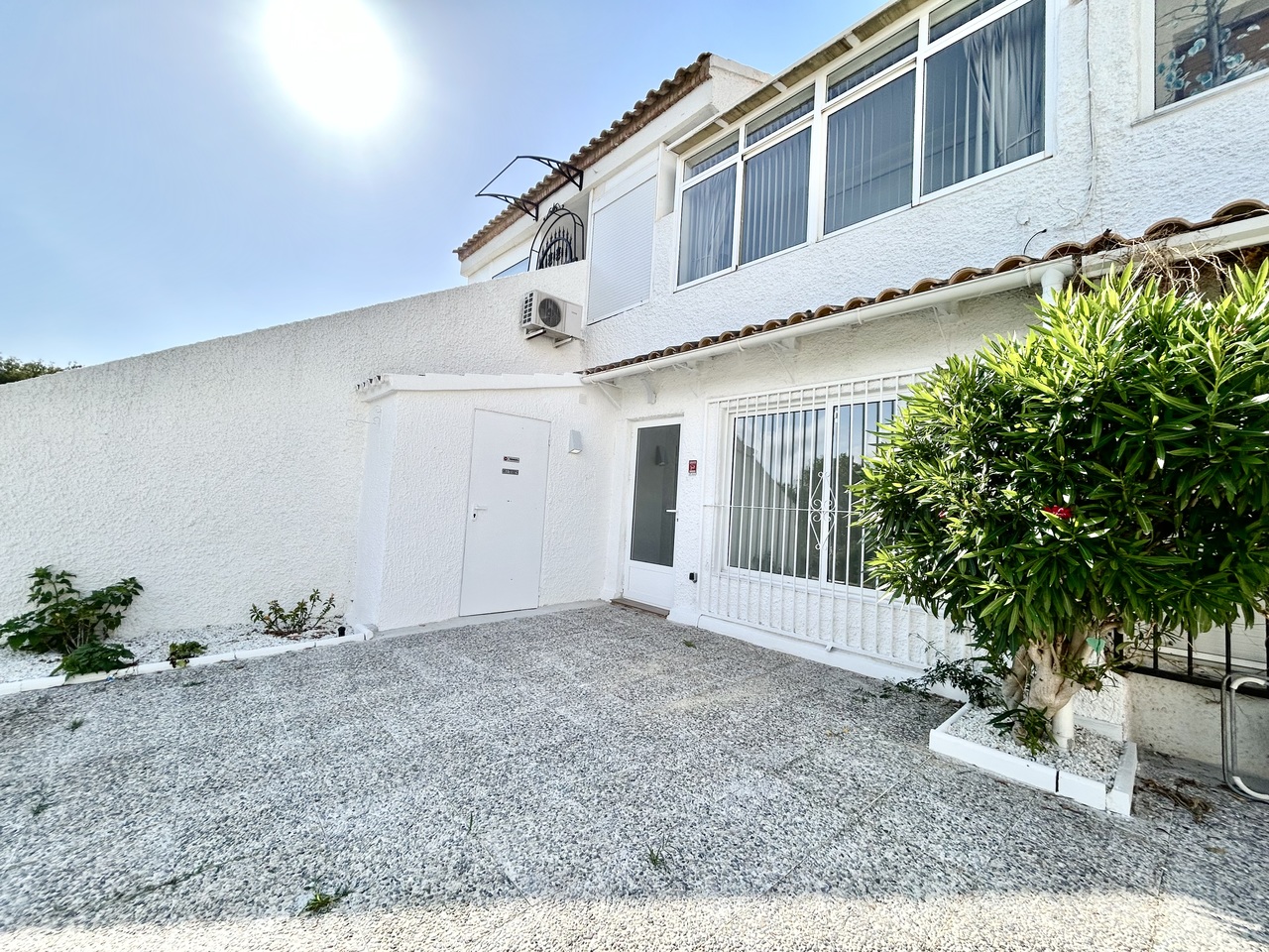 Apartment for Sale in Villamartin, Alicante