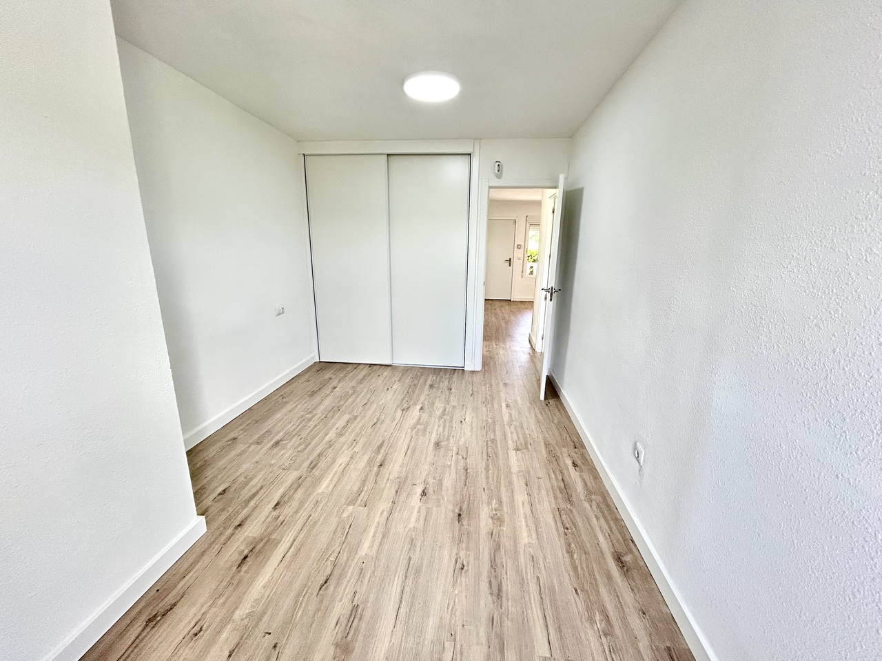 Apartment for Sale in Villamartin, Alicante