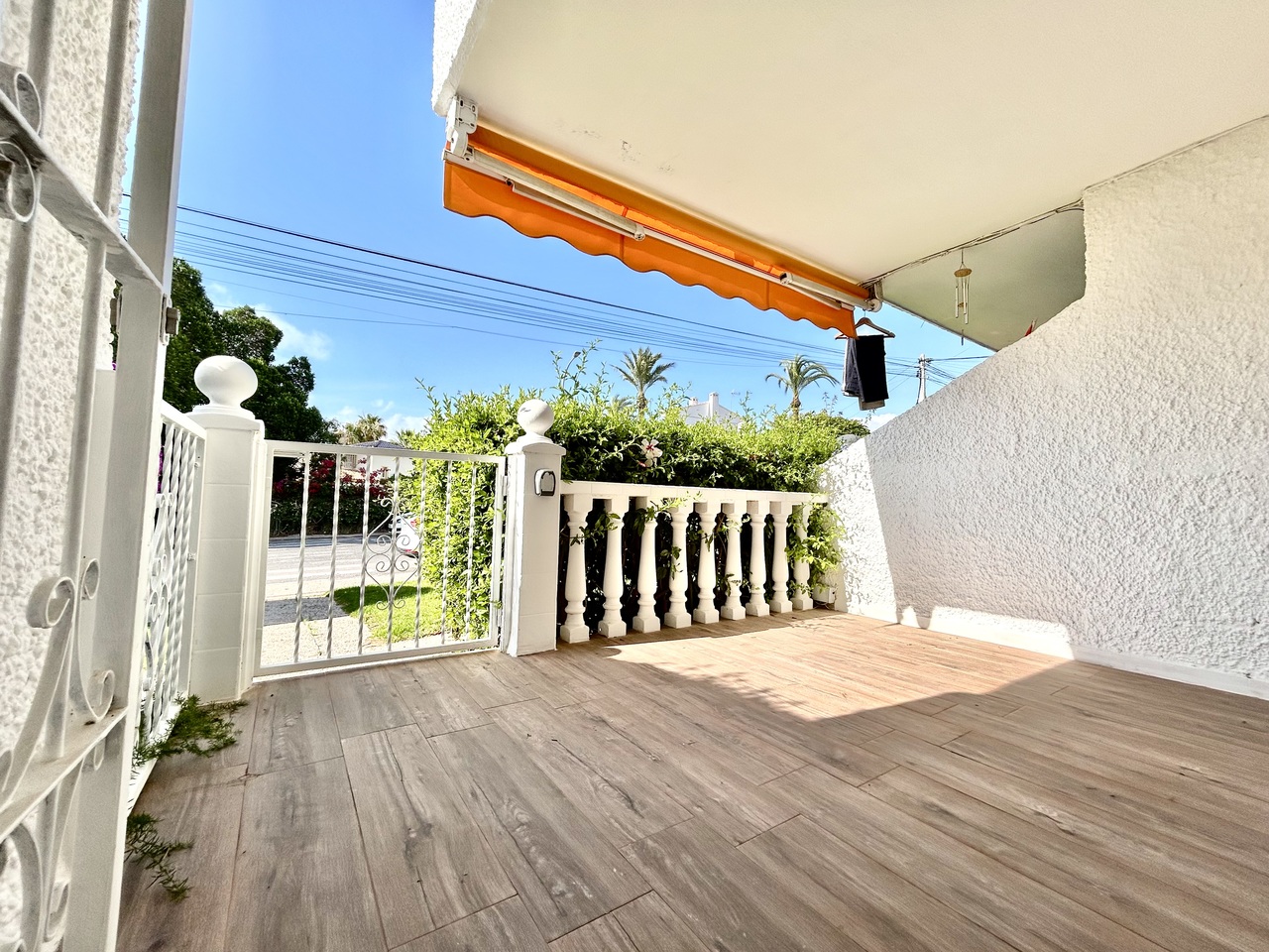 Apartment for Sale in Villamartin, Alicante