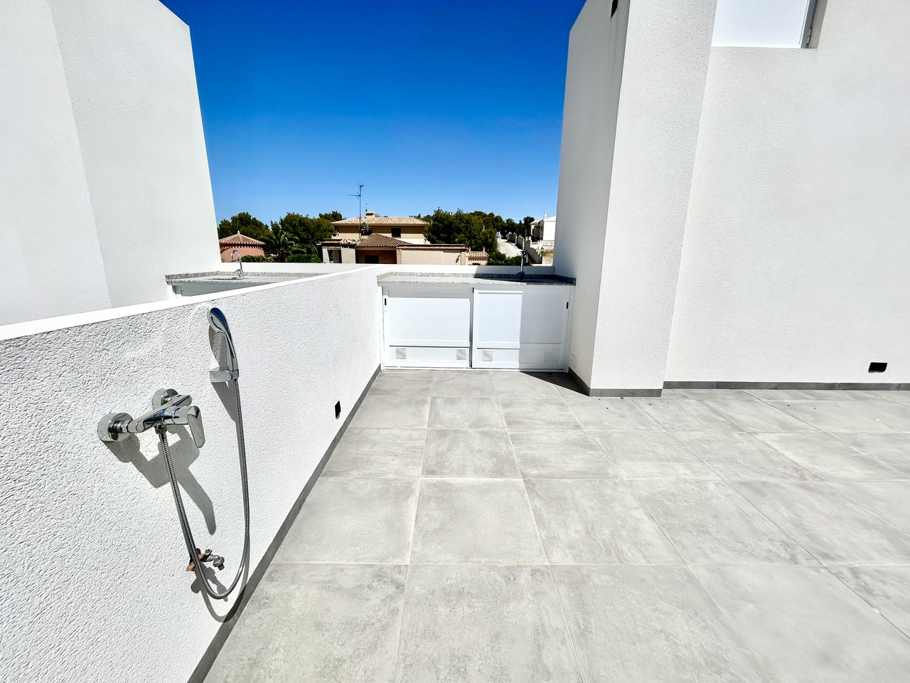 Villa for Sale in Villamartin, Alicante