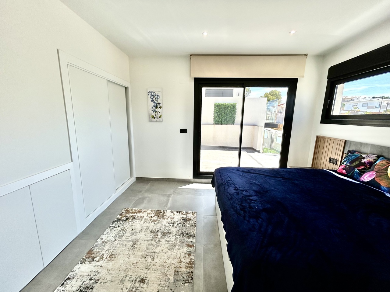 Villa for Sale in Villamartin, Alicante