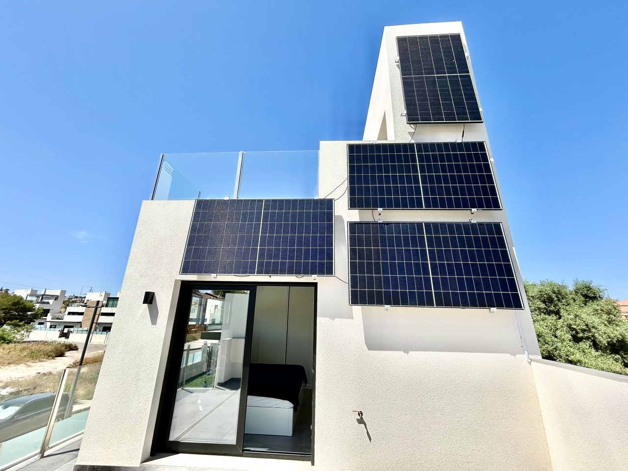 Villa for Sale in Villamartin, Alicante