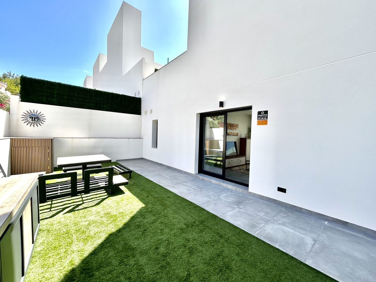 Villa for Sale in Villamartin, Alicante