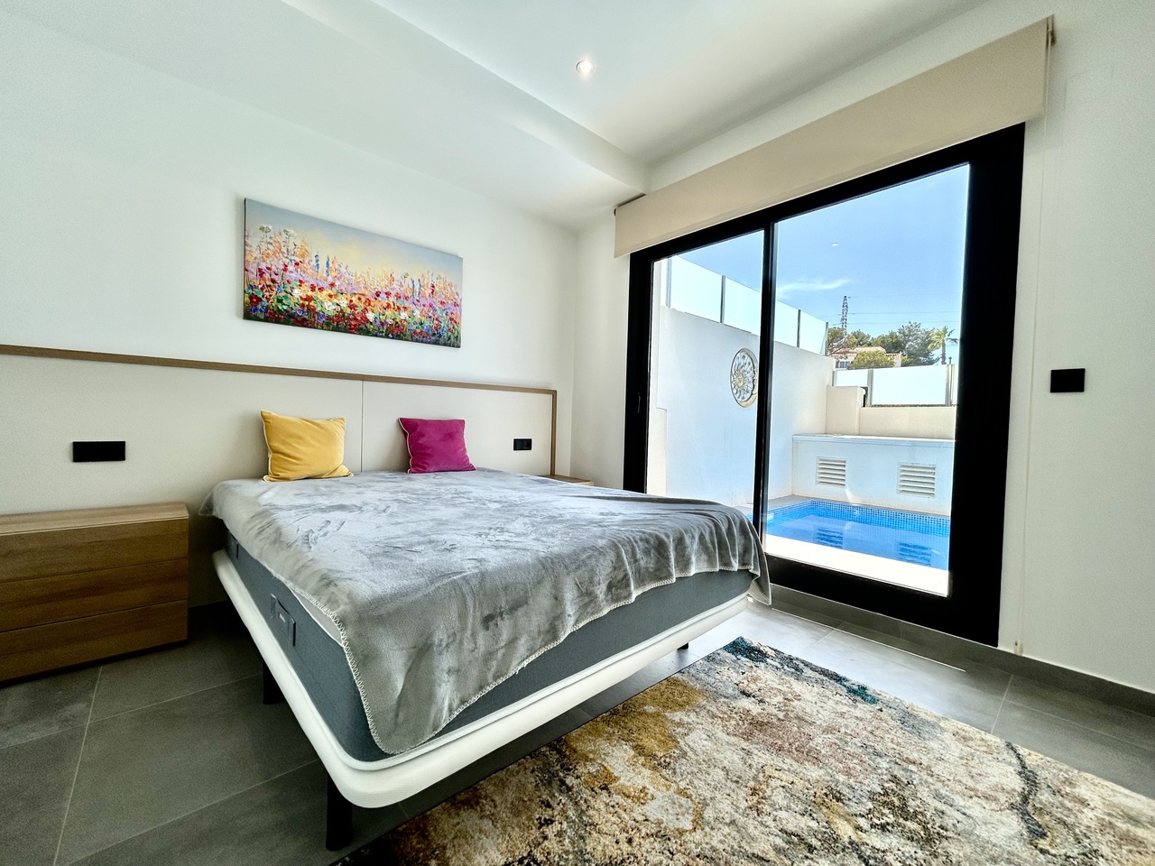Villa for Sale in Villamartin, Alicante