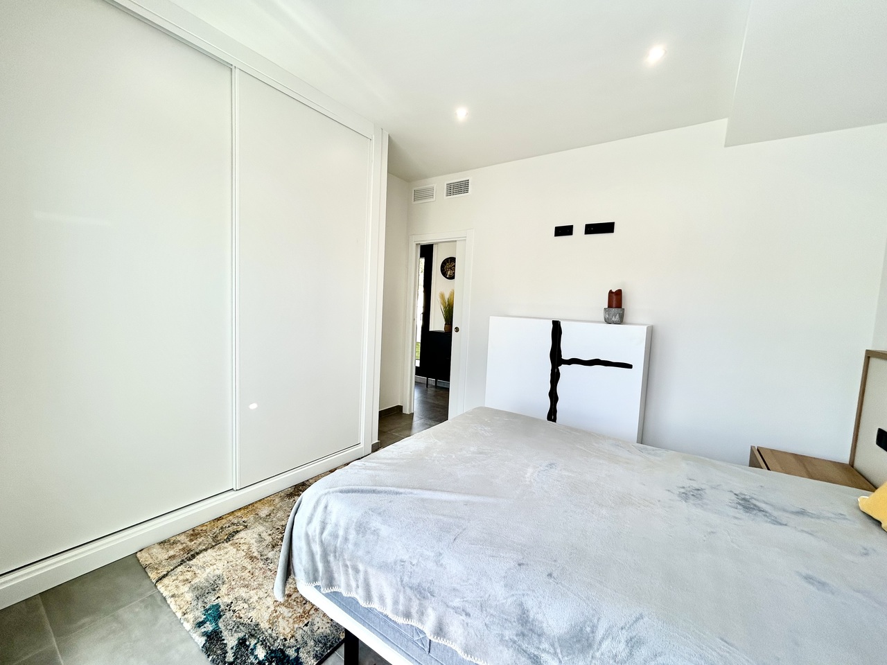 Villa for Sale in Villamartin, Alicante