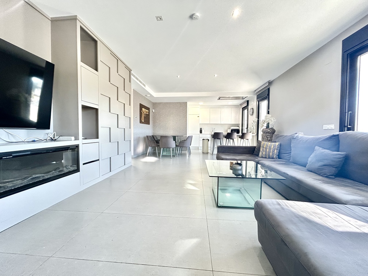 Villa for Sale in Los Balcones, Alicante