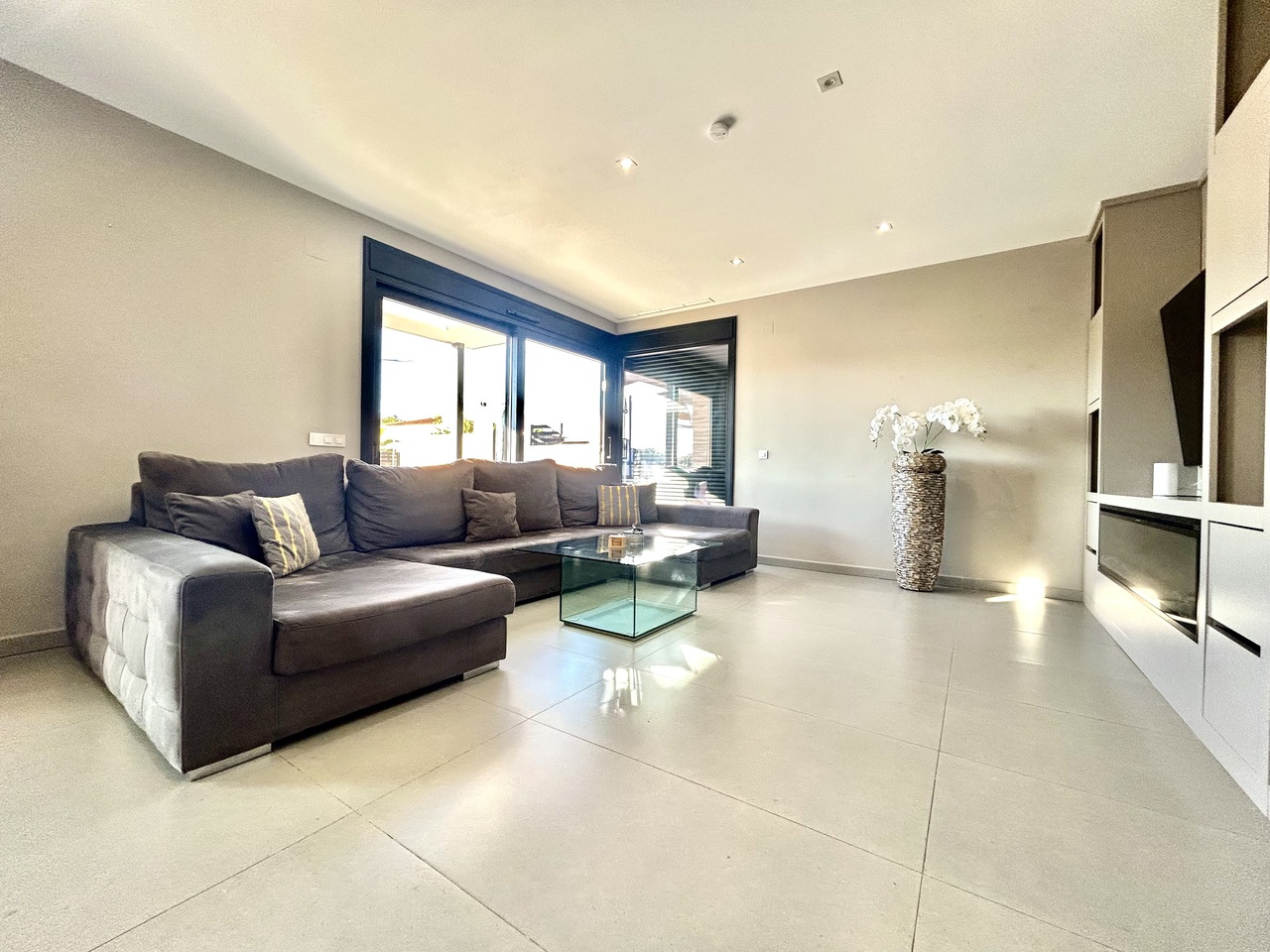 Villa for Sale in Los Balcones, Alicante