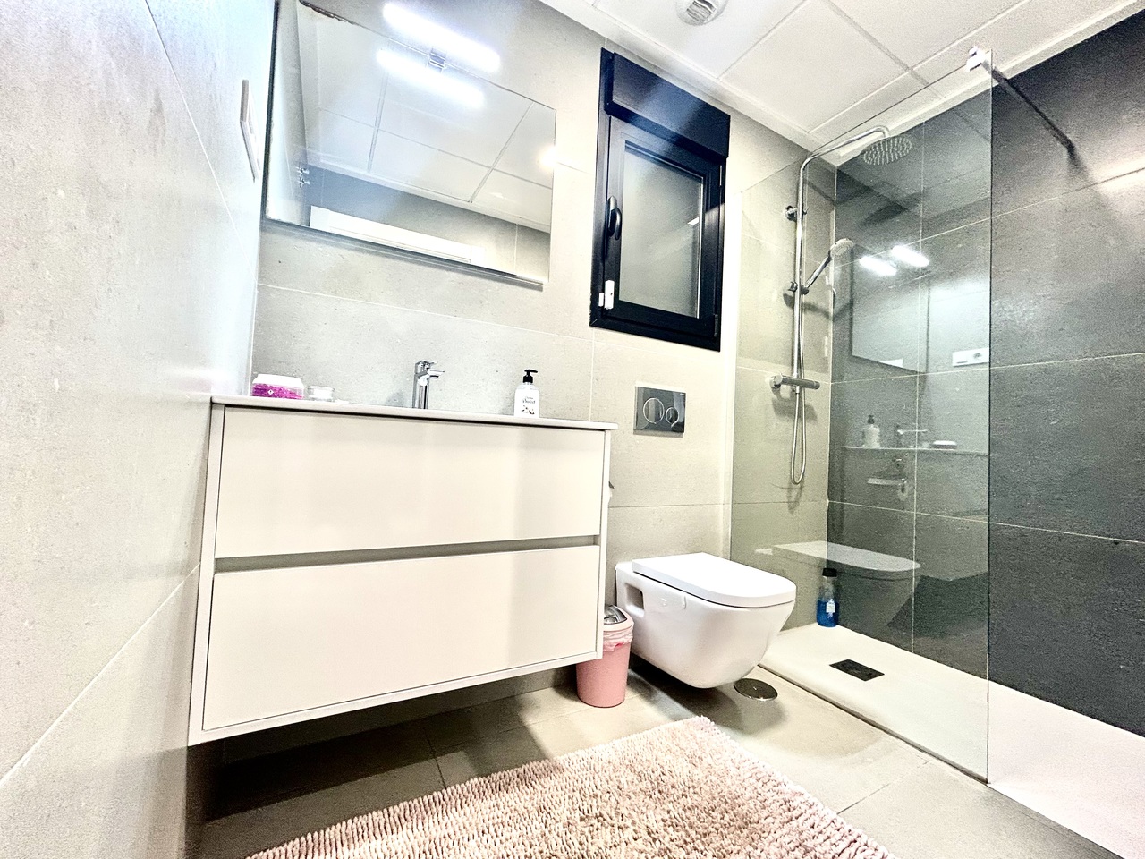 Villa for Sale in Los Balcones, Alicante