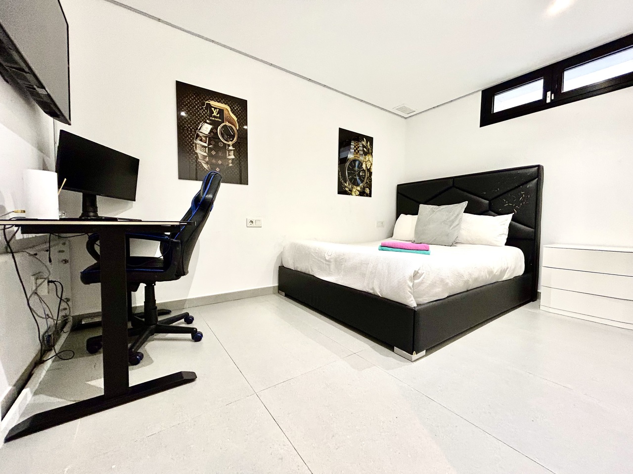 Villa for Sale in Los Balcones, Alicante