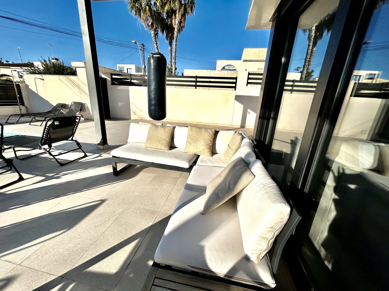 Villa for Sale in Los Balcones, Alicante