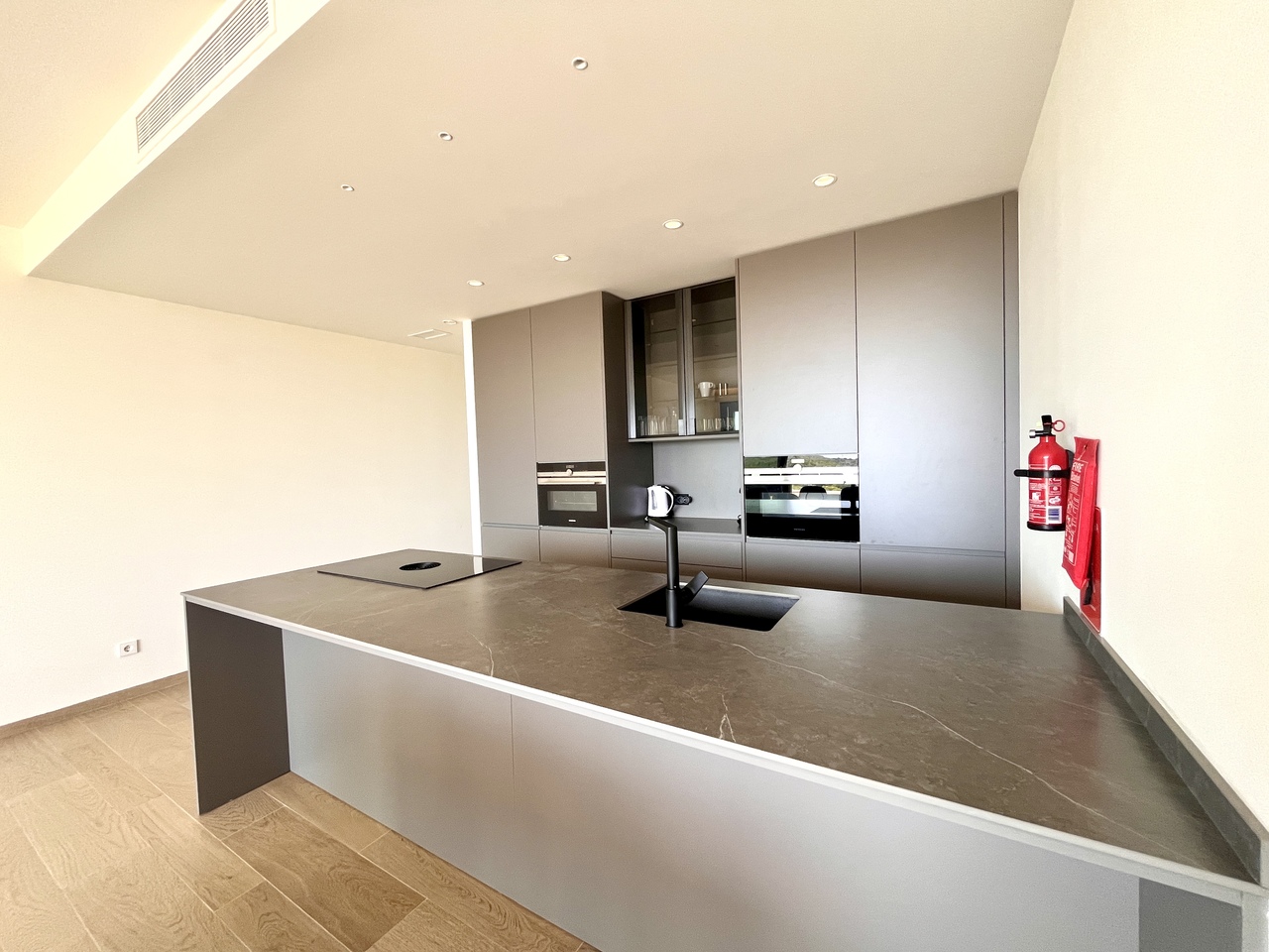 Apartment for Sale in Las Colinas Golf, Alicante