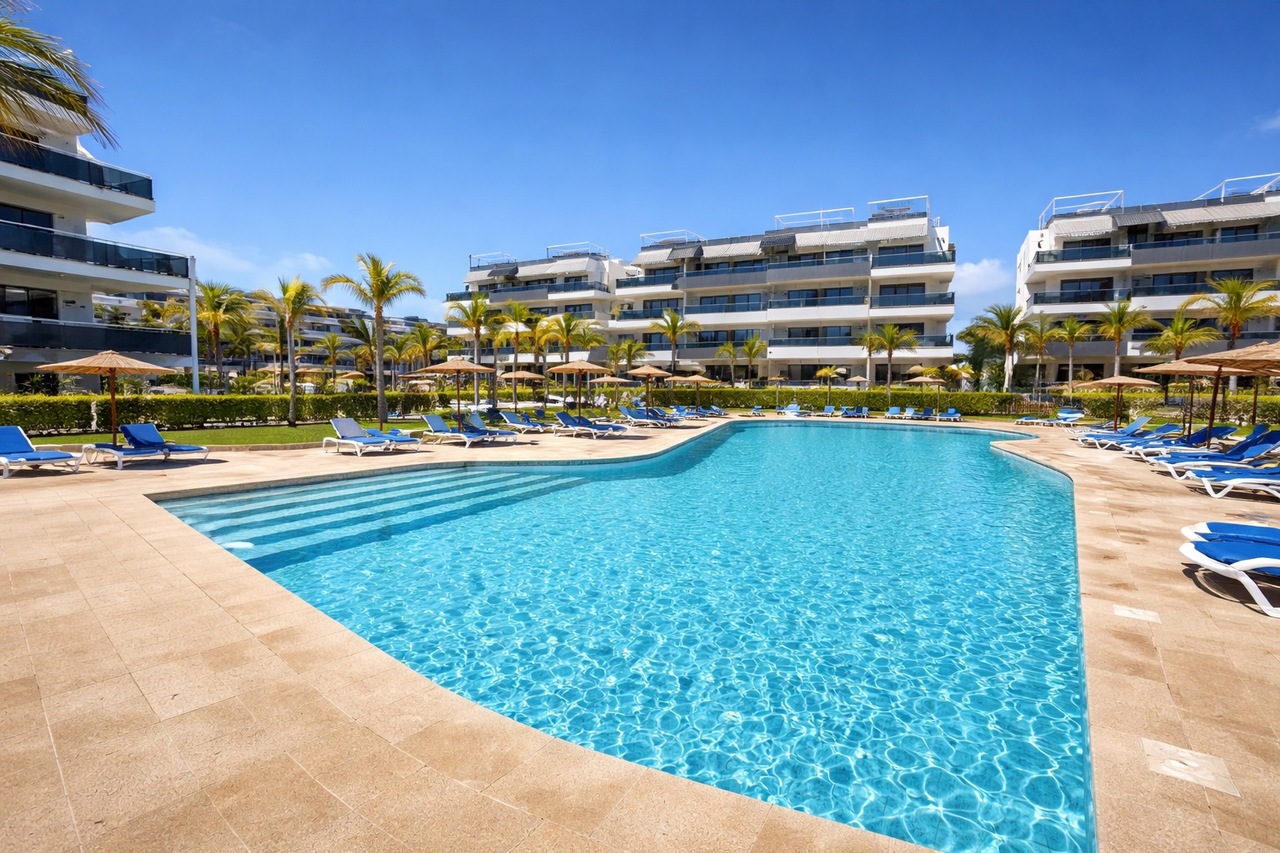 Apartment for Sale in Playa Flamenca, Alicante