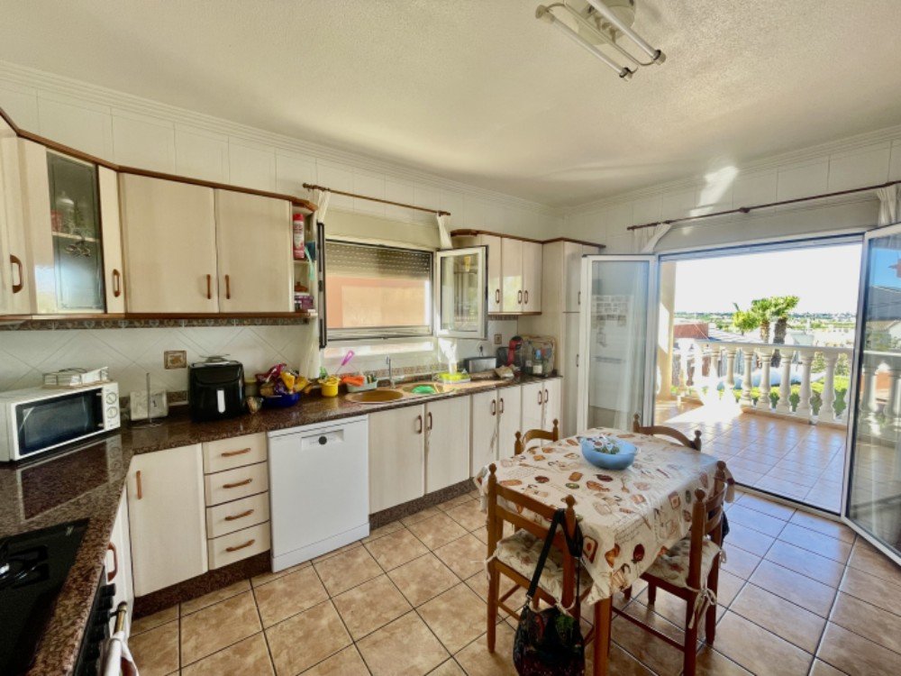 Villa for Sale in Ciudad Quesada, Alicante