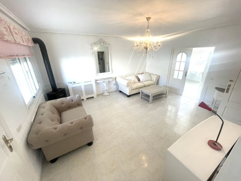 Bungalow for Sale in Benijofar, Alicante