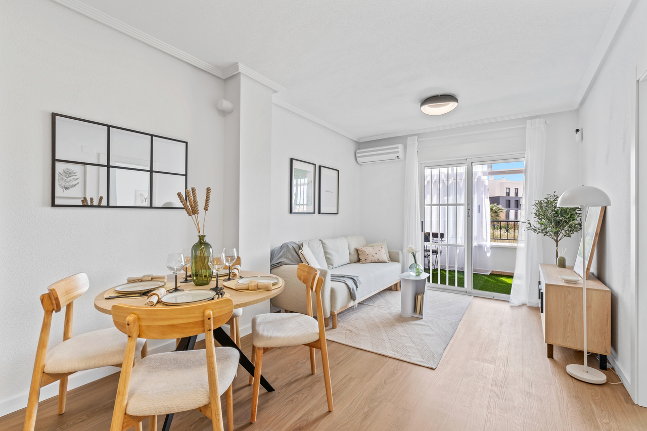 Apartment for Sale in Playa Flamenca, Alicante