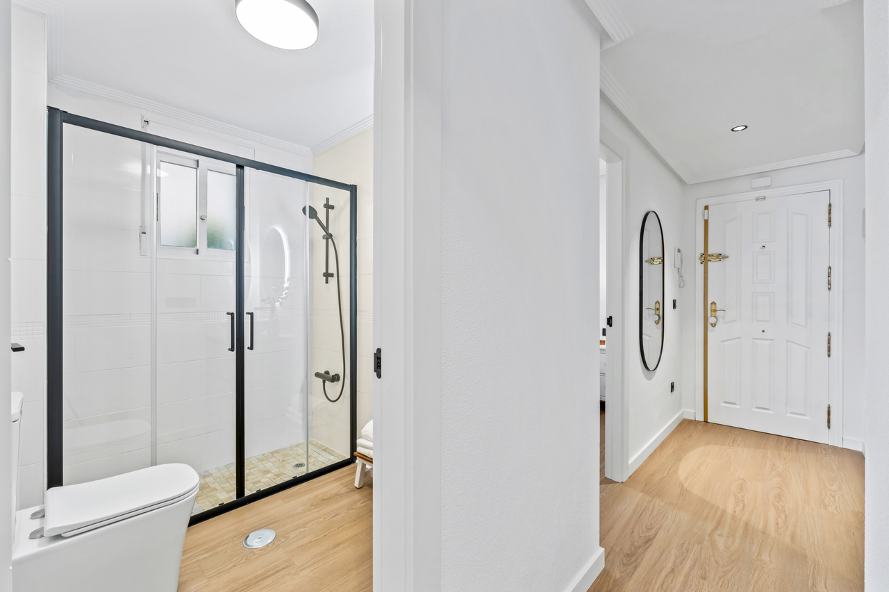 Apartment for Sale in Playa Flamenca, Alicante