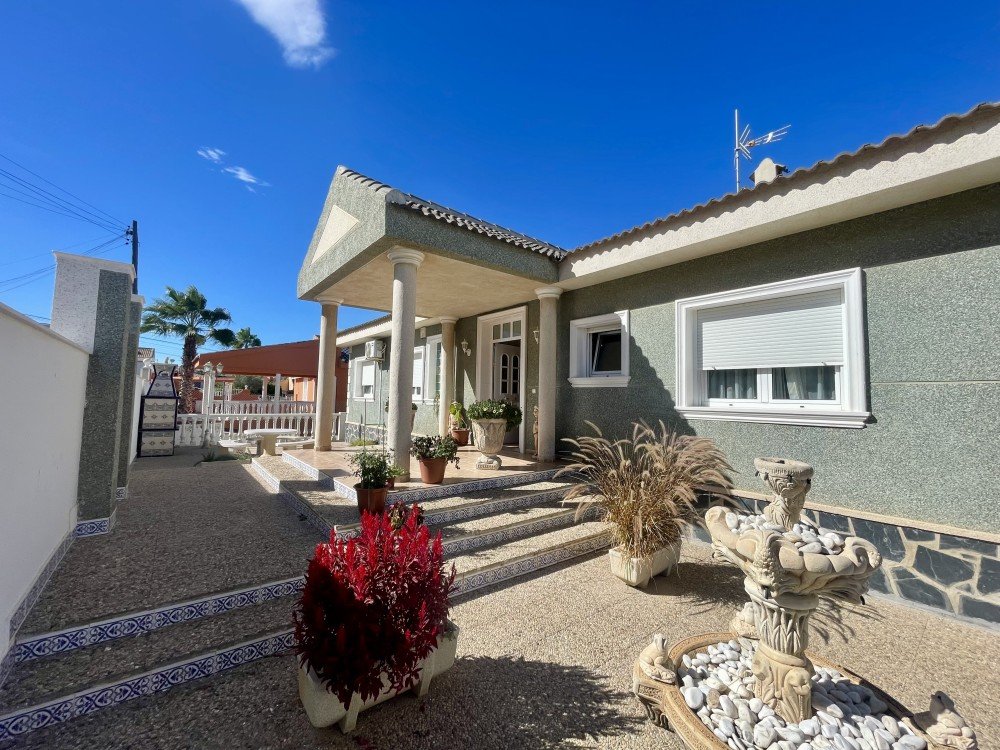 Villa for Sale in Ciudad Quesada, Alicante