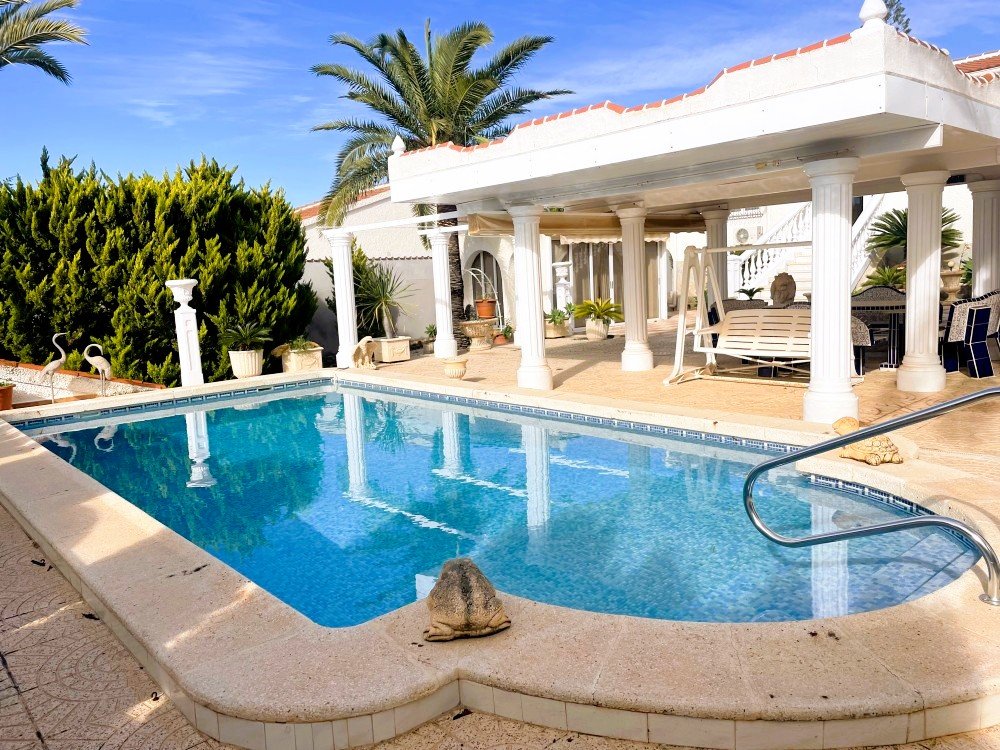 Villa for Sale in Ciudad Quesada, Alicante