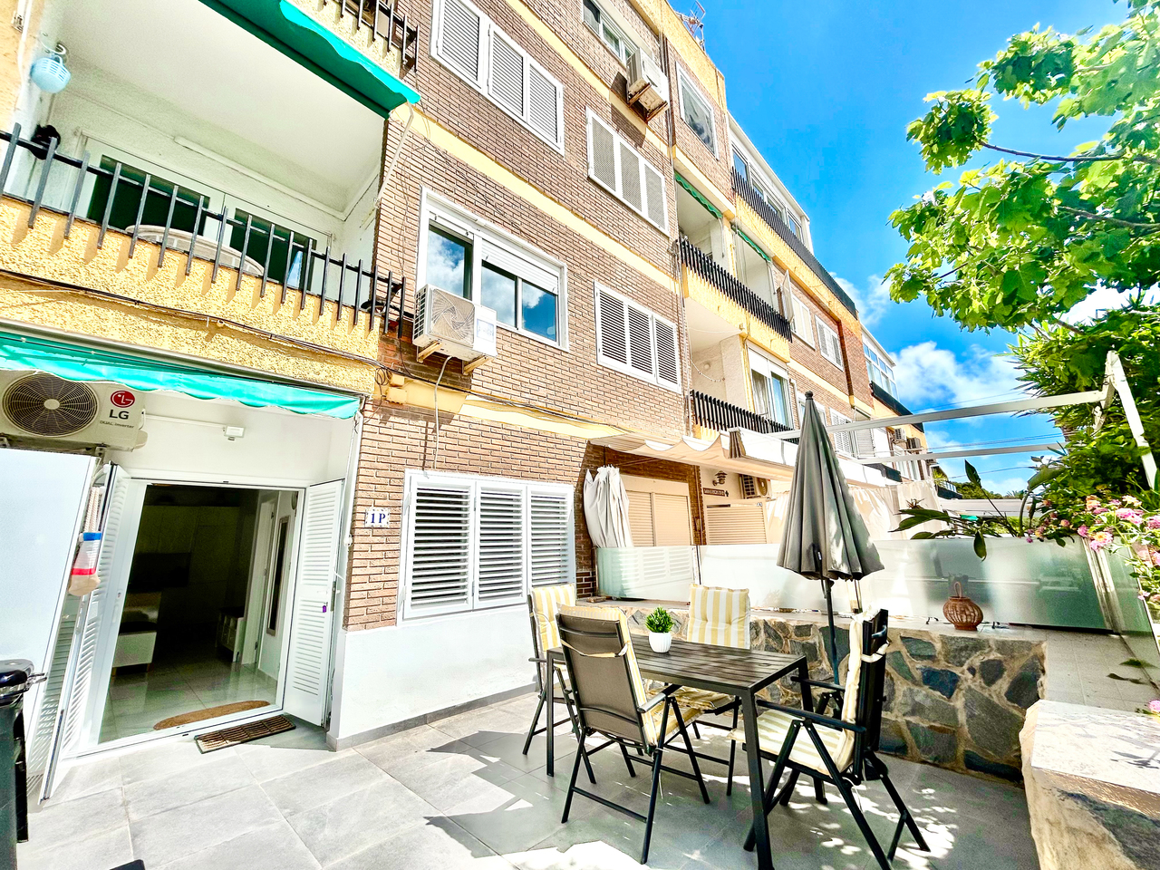 SWDF2343_Jamie_K_edited_main_pic_xlarge Apartment for Sale in La Zenia, Alicante