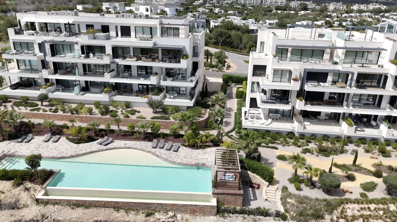 Apartment for Sale in Las Colinas Golf, Alicante
