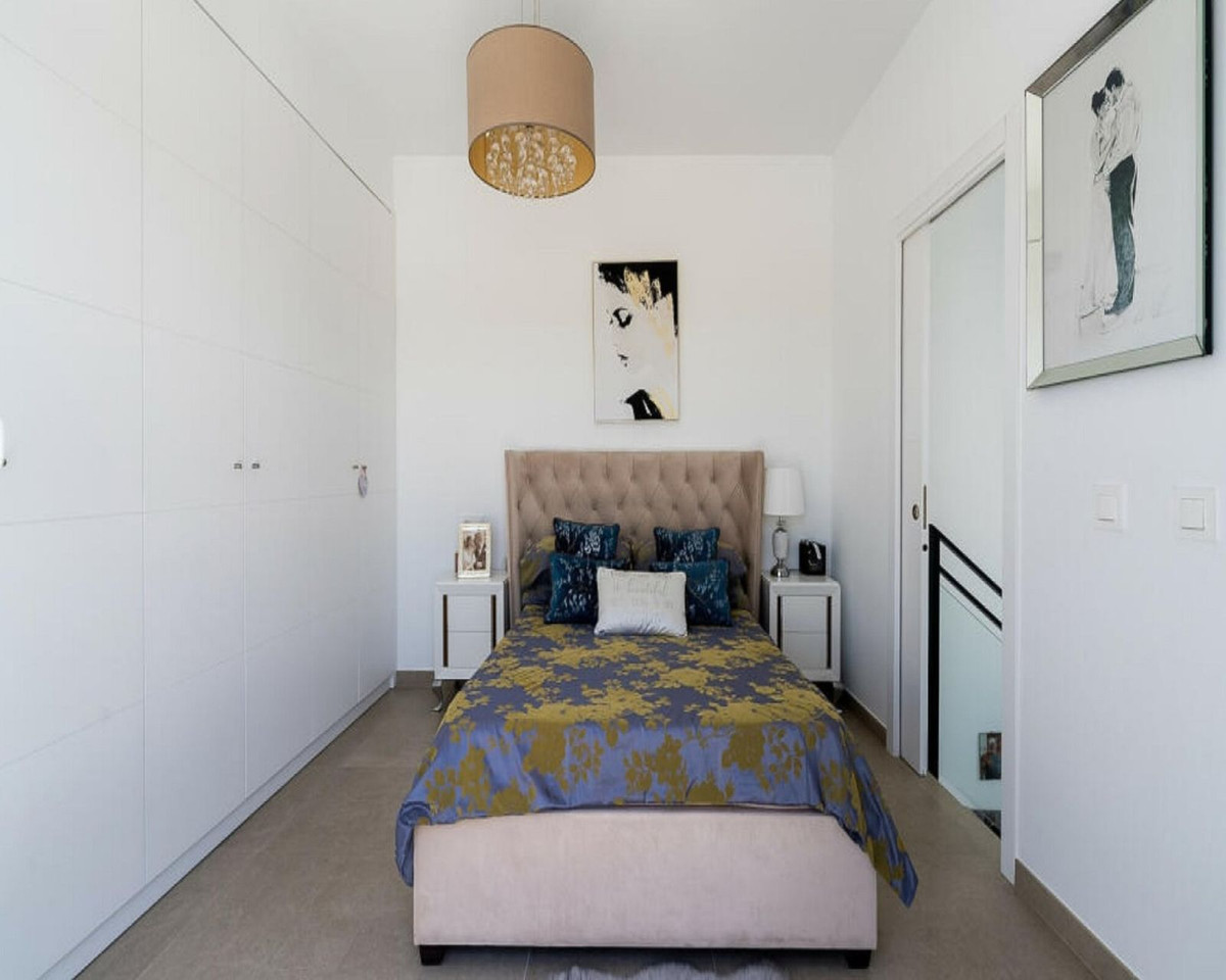 Villa for Sale in San Pedro del Pinatar, Murcia