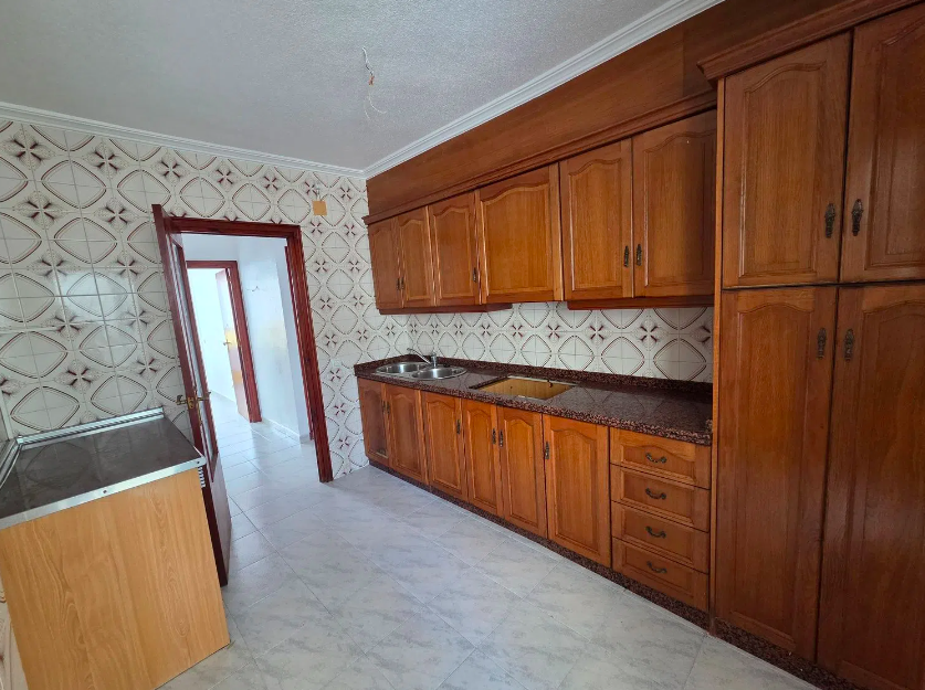Apartment for Sale in Torrevieja, Alicante