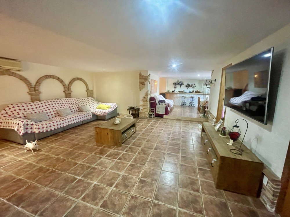 Villa for Sale in Formentera del Segura, Alicante