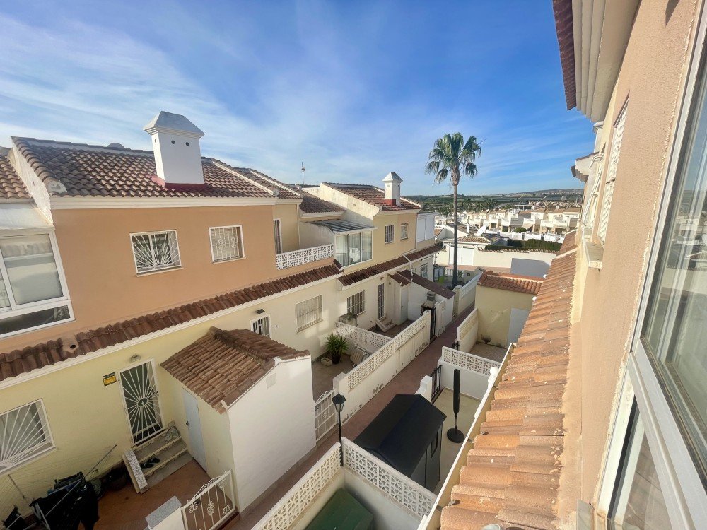 Bungalow for Sale in Benijofar, Alicante