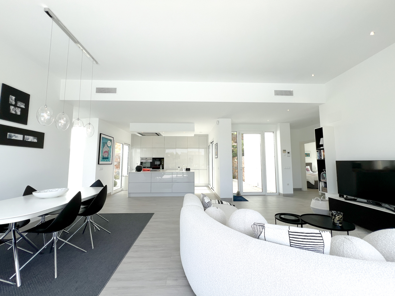 Villa for Sale in Las Colinas Golf, Alicante