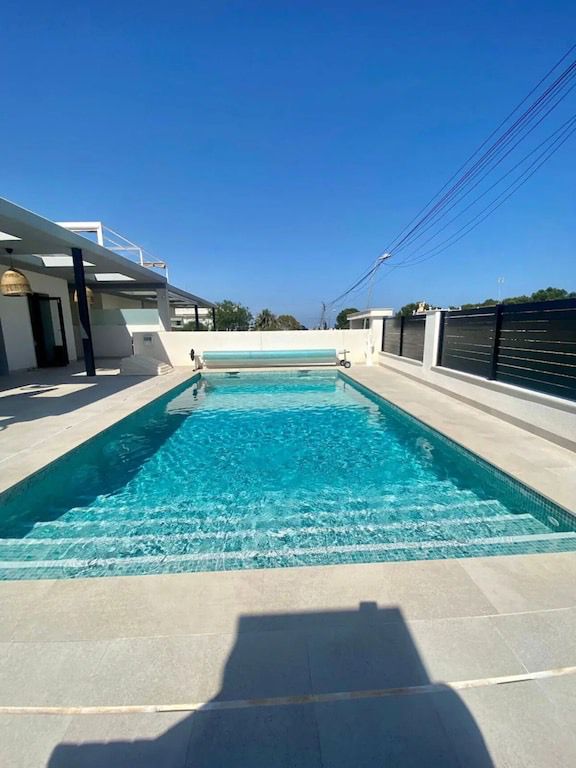 Villa for Sale in Los Balcones, Alicante