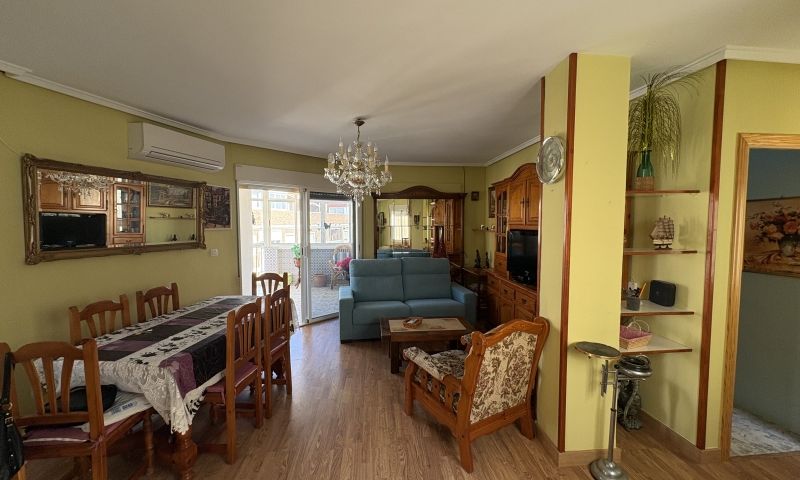 Apartment for Sale in Torrevieja, Alicante