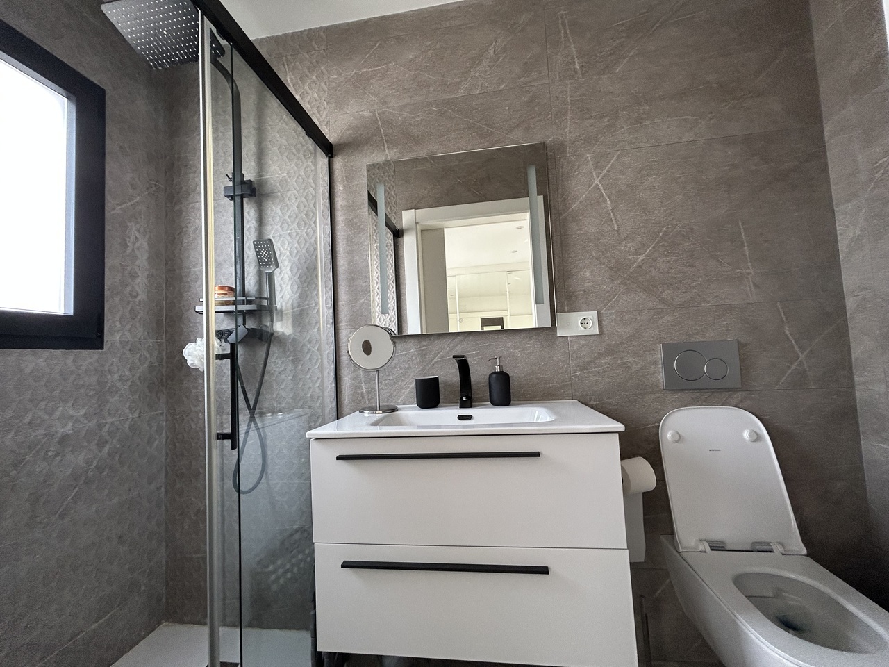 Villa for Sale in Los Balcones, Alicante