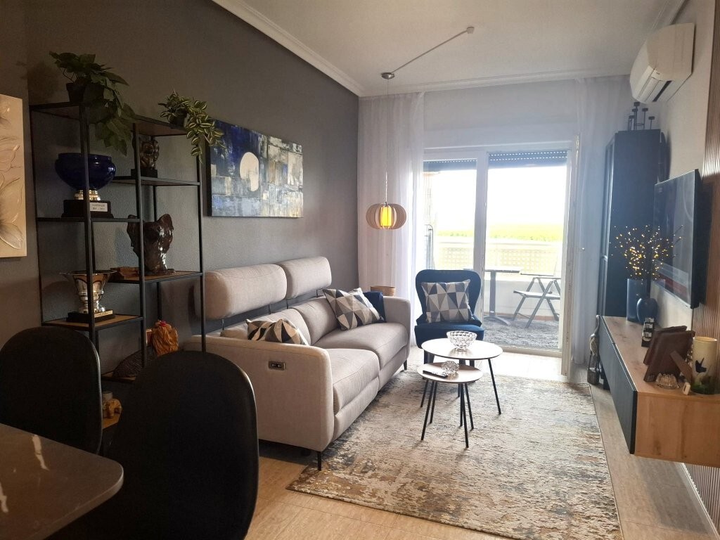 Apartment for Sale in Almoradi, Alicante